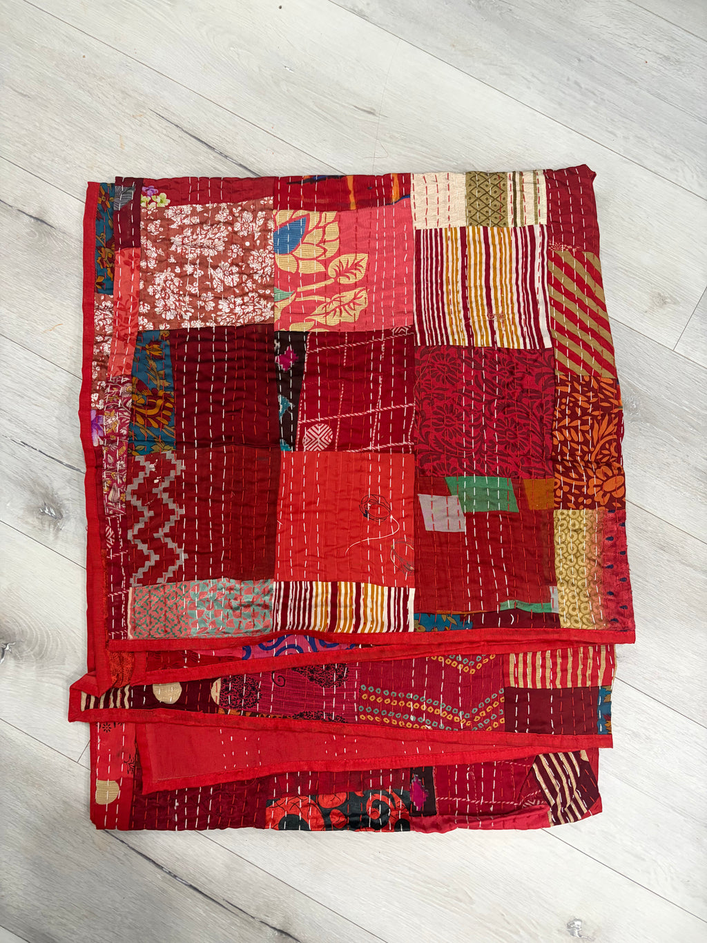 Hand-Stitched Silk Patchwork Kantha Quilt (90" x 108") – Luxury Queen/King Bedspread